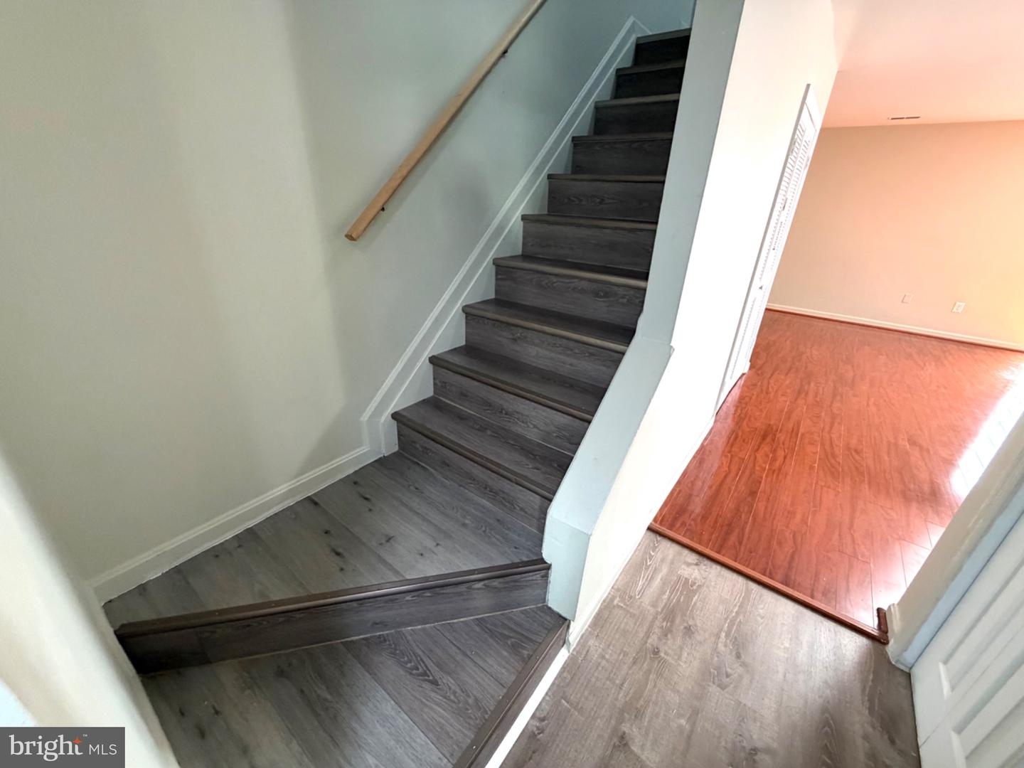 5869 Rowanberry Dr #a 32 Property Photo 14
