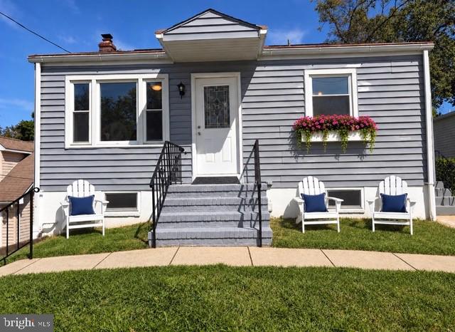6353 Euclid Ave Property Photo 1
