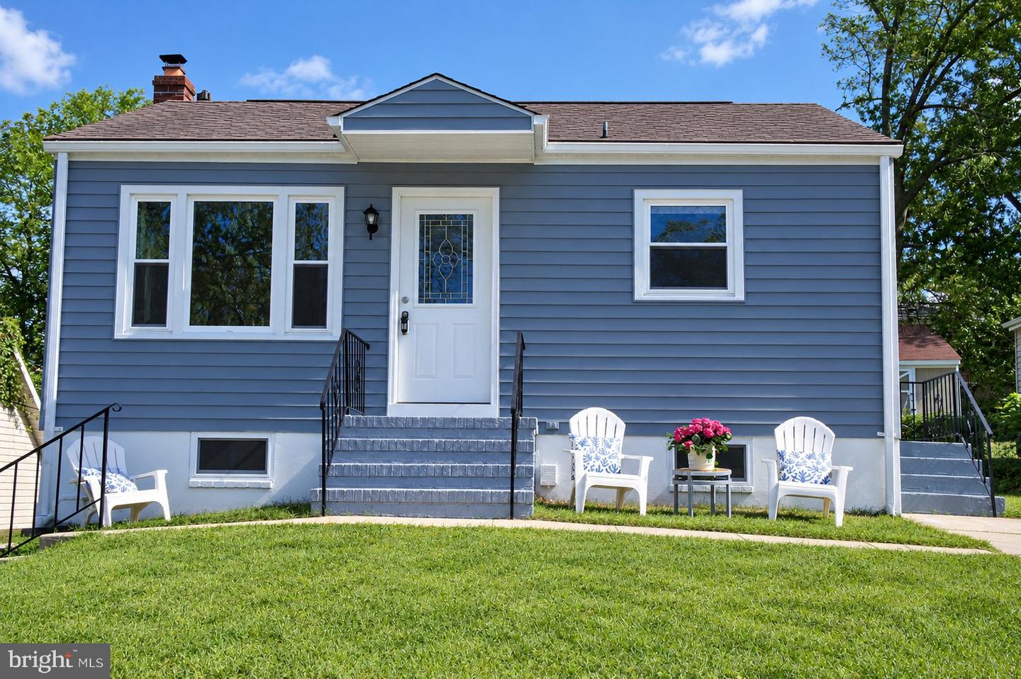 6353 Euclid Ave Property Photo 1