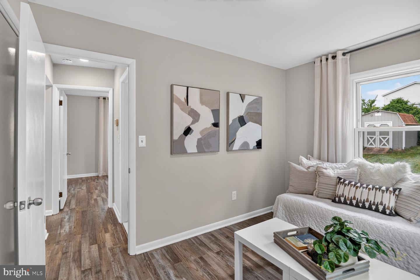 6353 Euclid Ave Property Photo 15