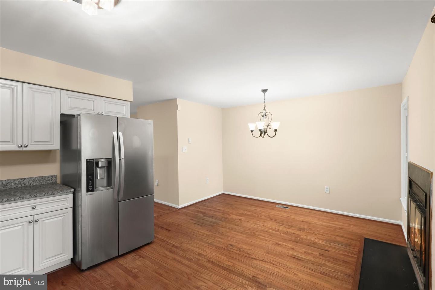 7465 Swan Point Way #4-8 Property Photo 17