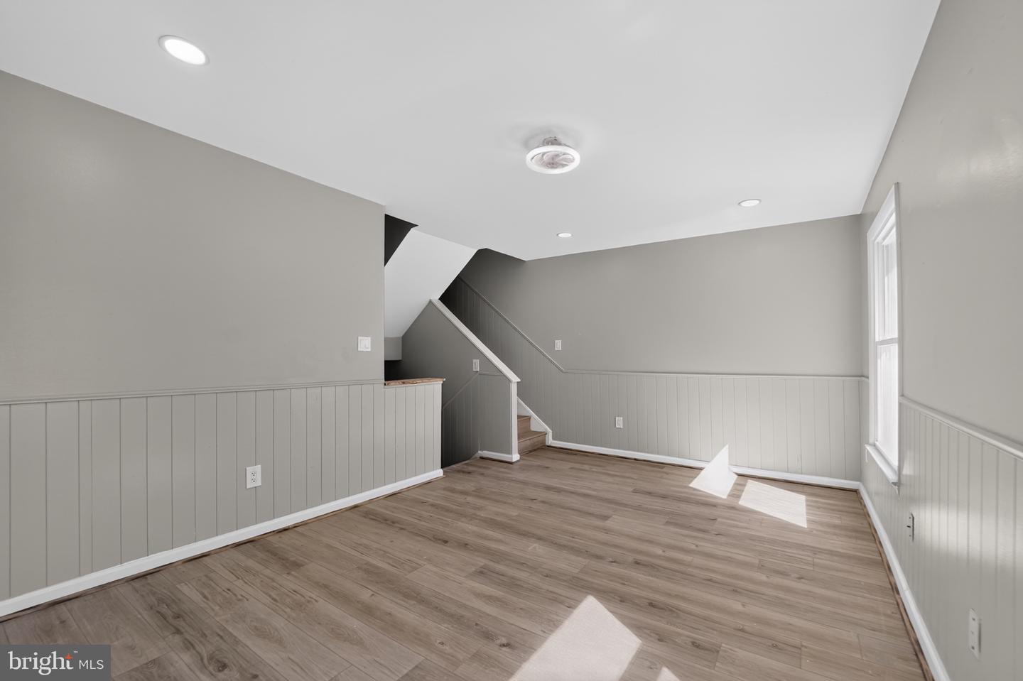 9342 Canterbury Rdng #11 Property Photo 12