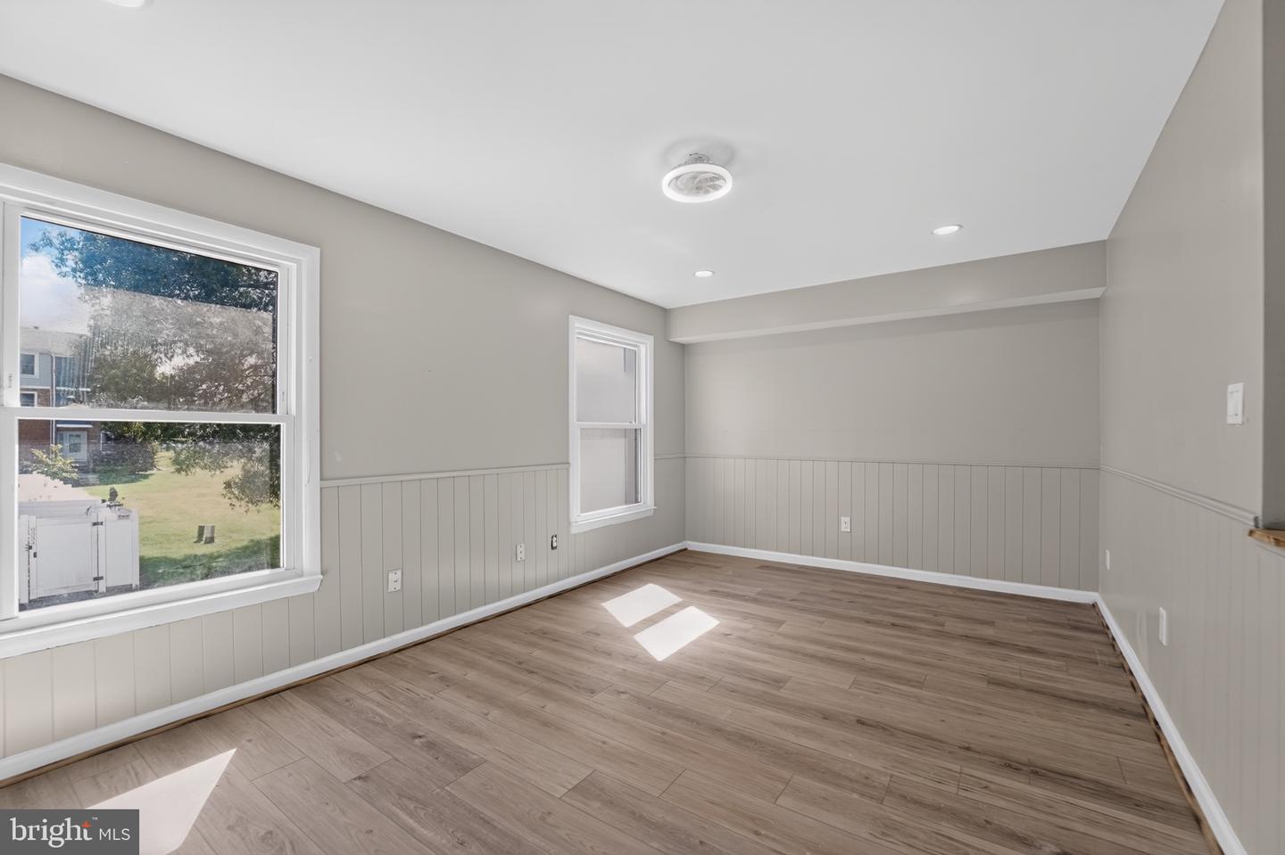 9342 Canterbury Rdng #11 Property Photo 14