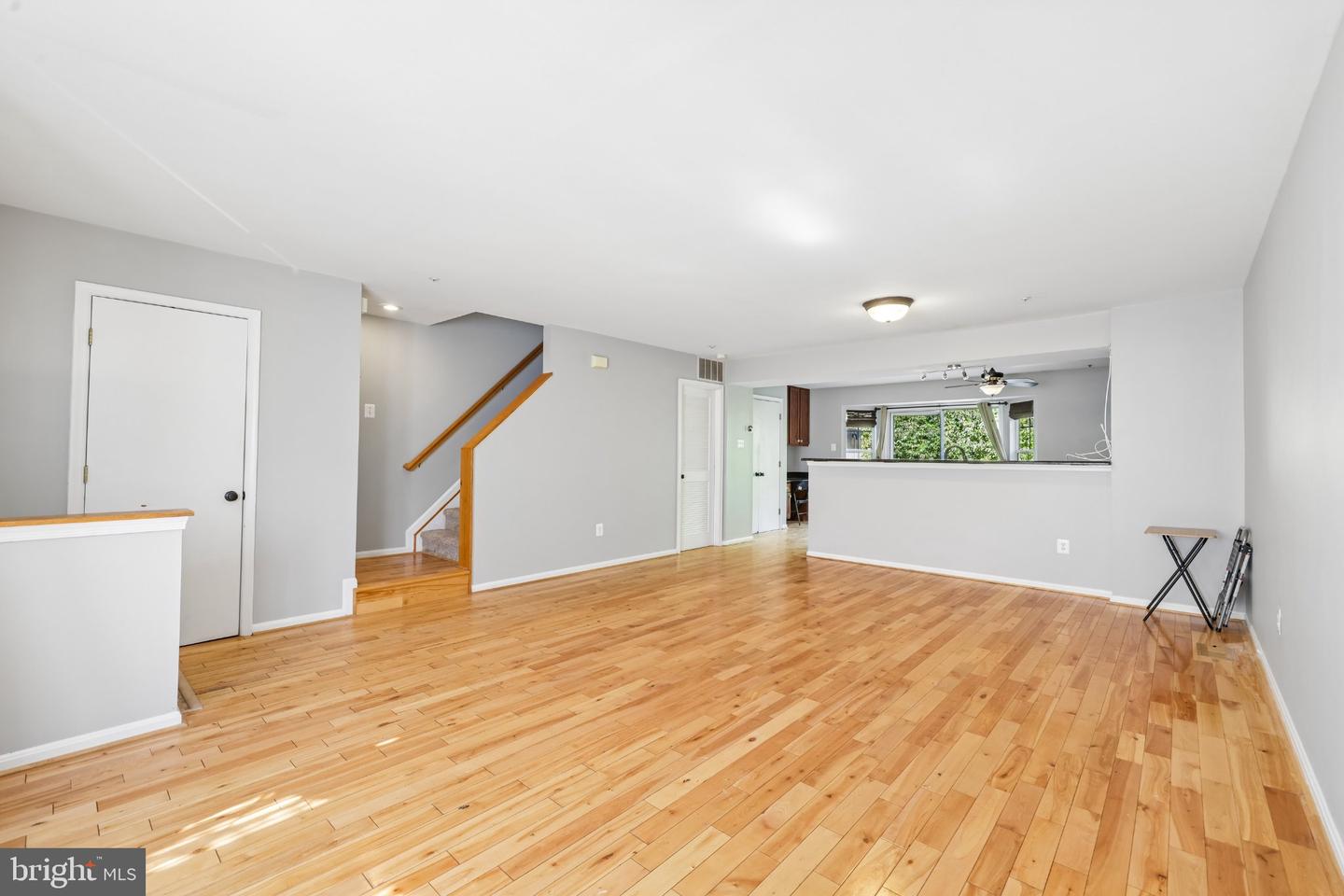 6175 Silver Arrows Way Property Photo 9