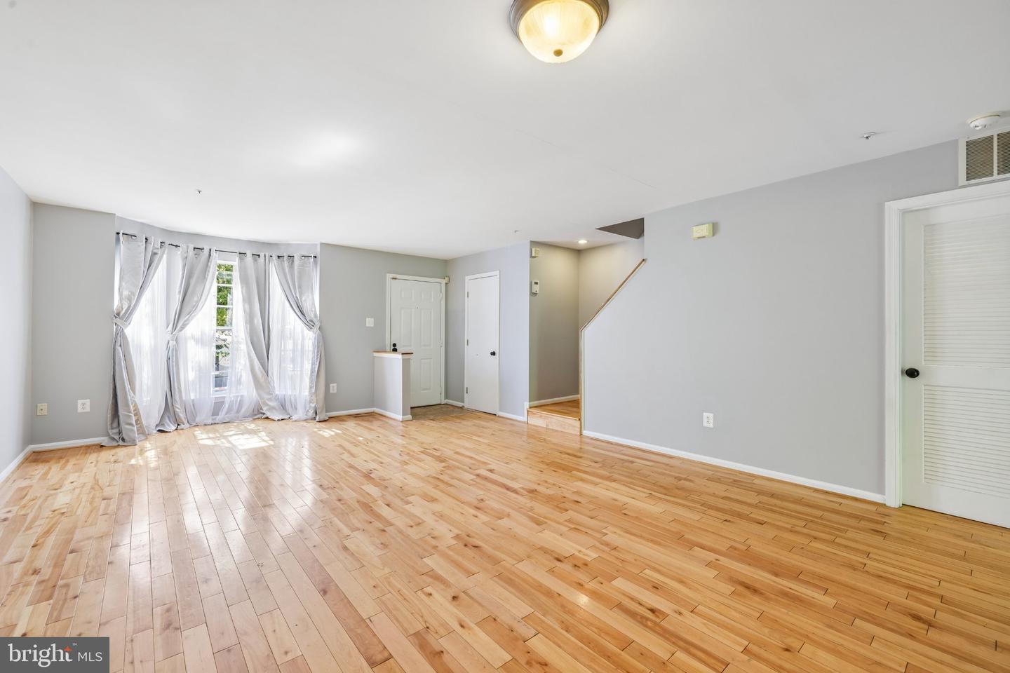 6175 Silver Arrows Way Property Photo 10
