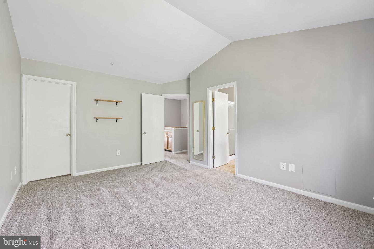 6175 Silver Arrows Way Property Photo 21