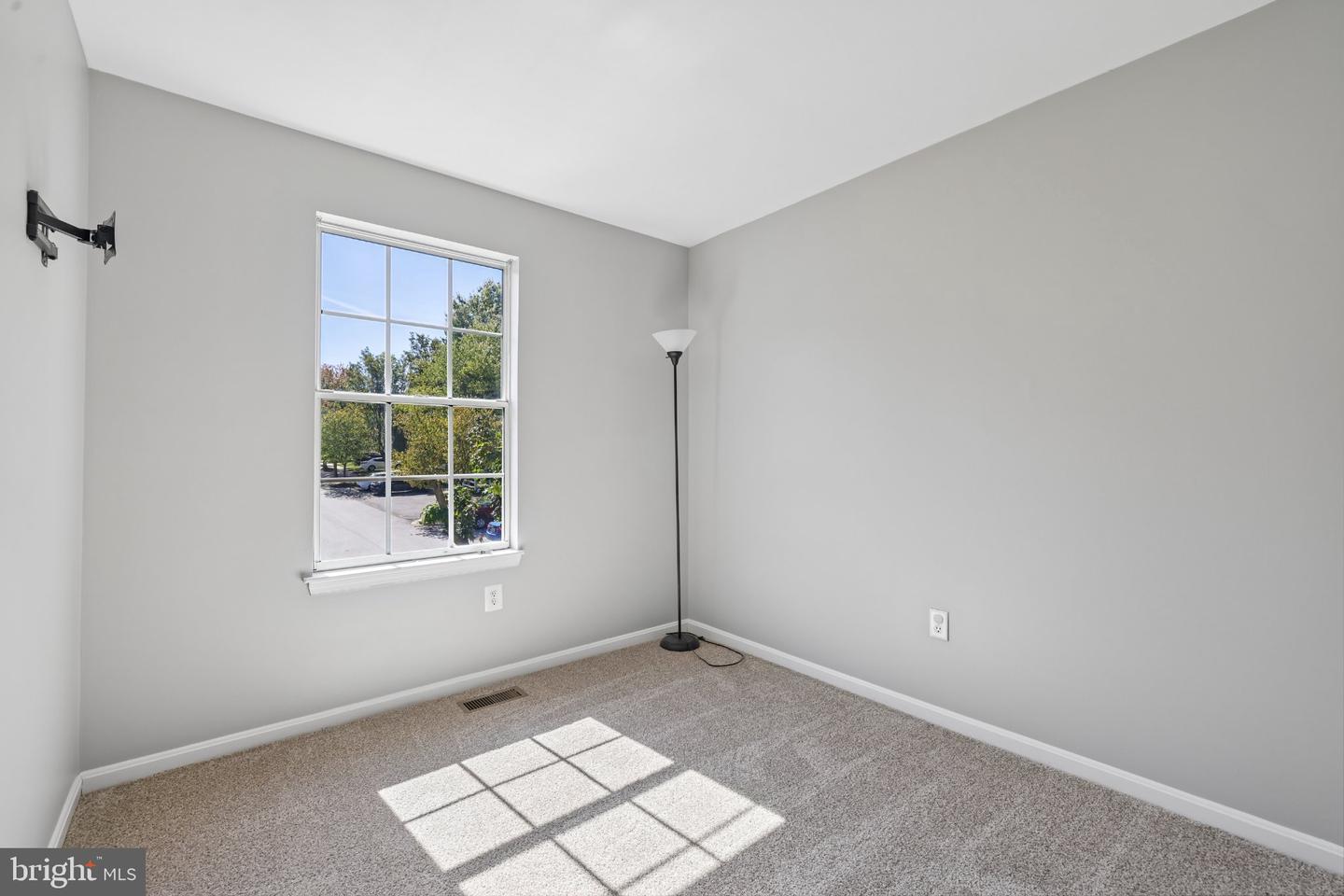 6175 Silver Arrows Way Property Photo 26