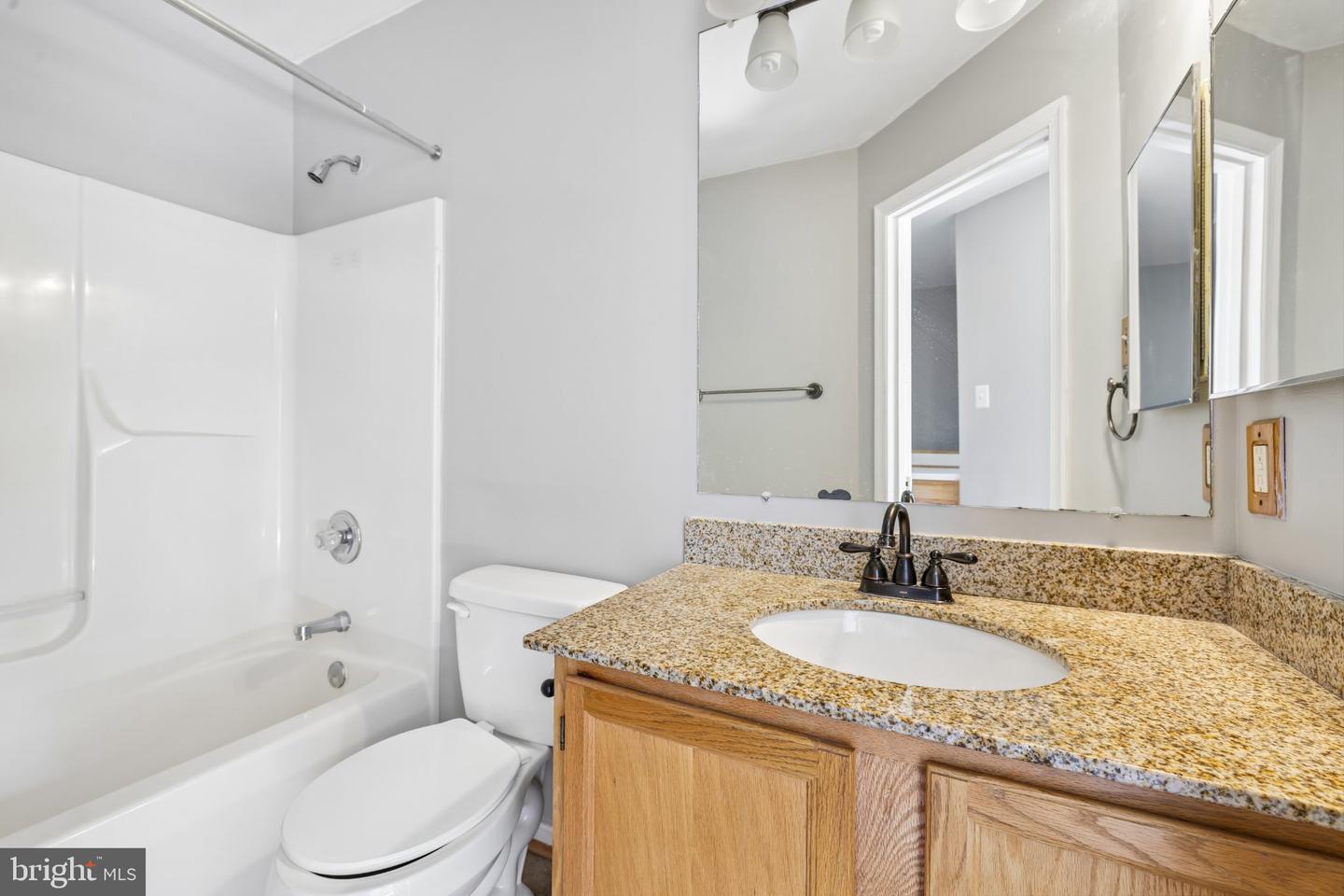 6175 Silver Arrows Way Property Photo 27