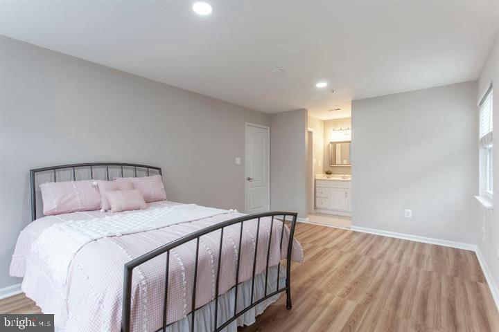 8348 Montgomery Run Rd #d Property Photo 9