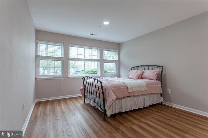 8348 Montgomery Run Rd #d Property Photo 11