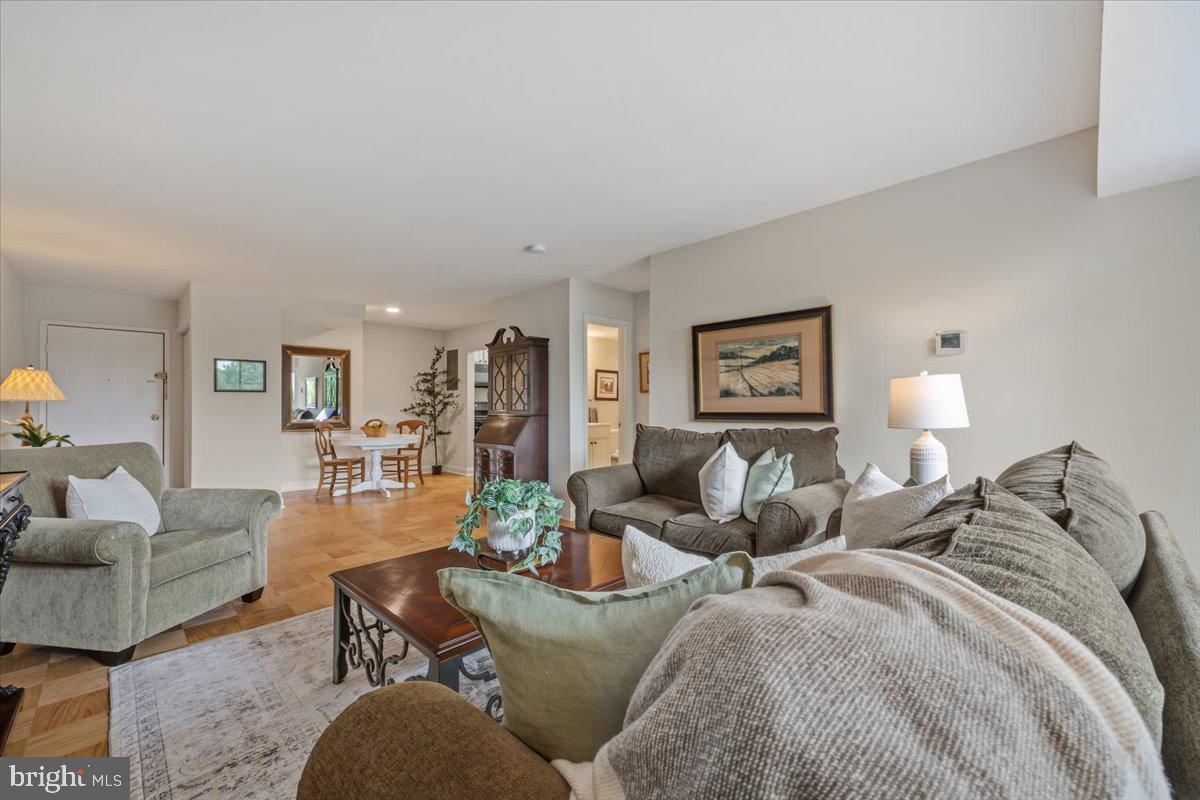 10850 Green Mountain Cir #518 Property Photo 3