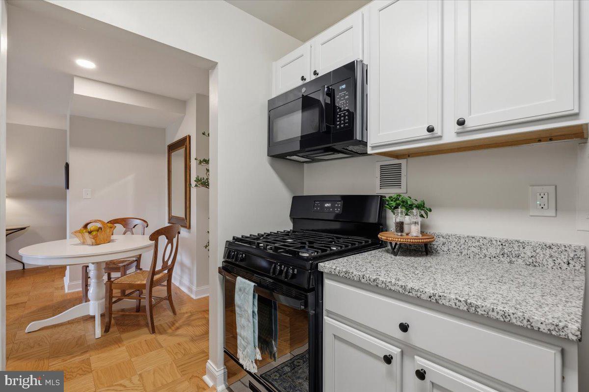 10850 Green Mountain Cir #518 Property Photo 11