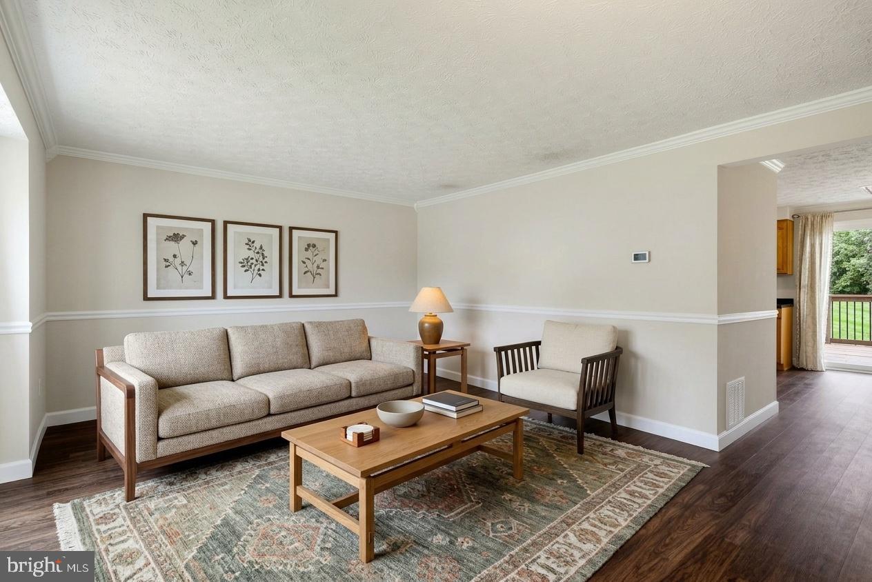 7971 Millstream Ct Property Photo 4