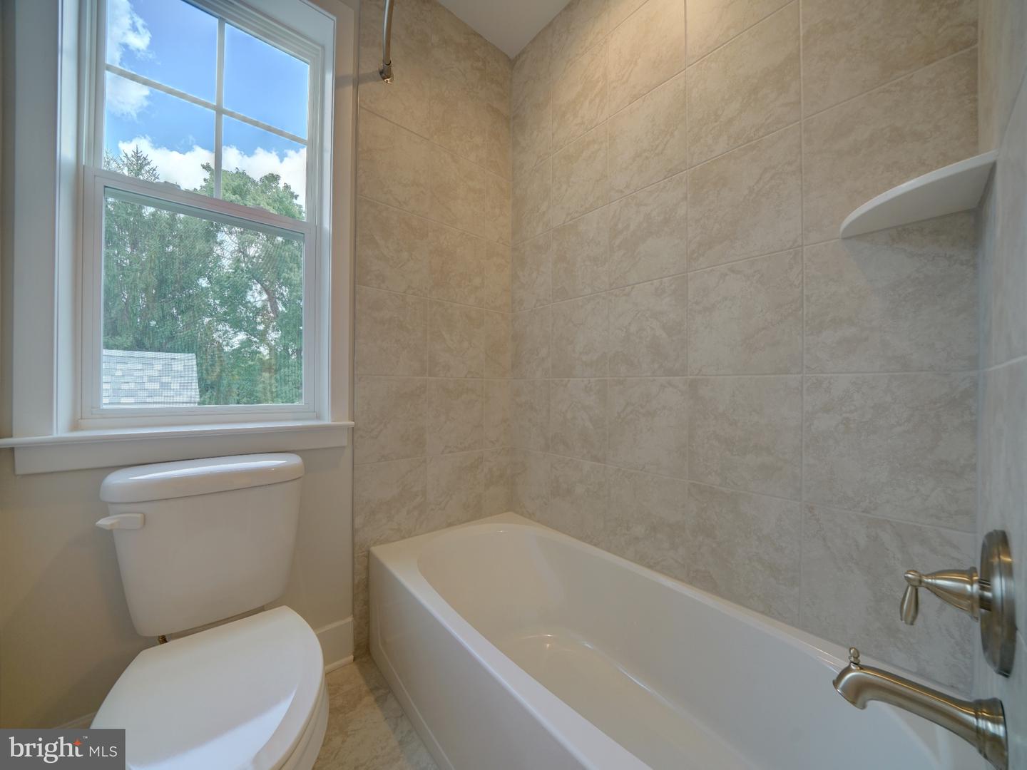 9429 Fairview Ave Property Photo 42