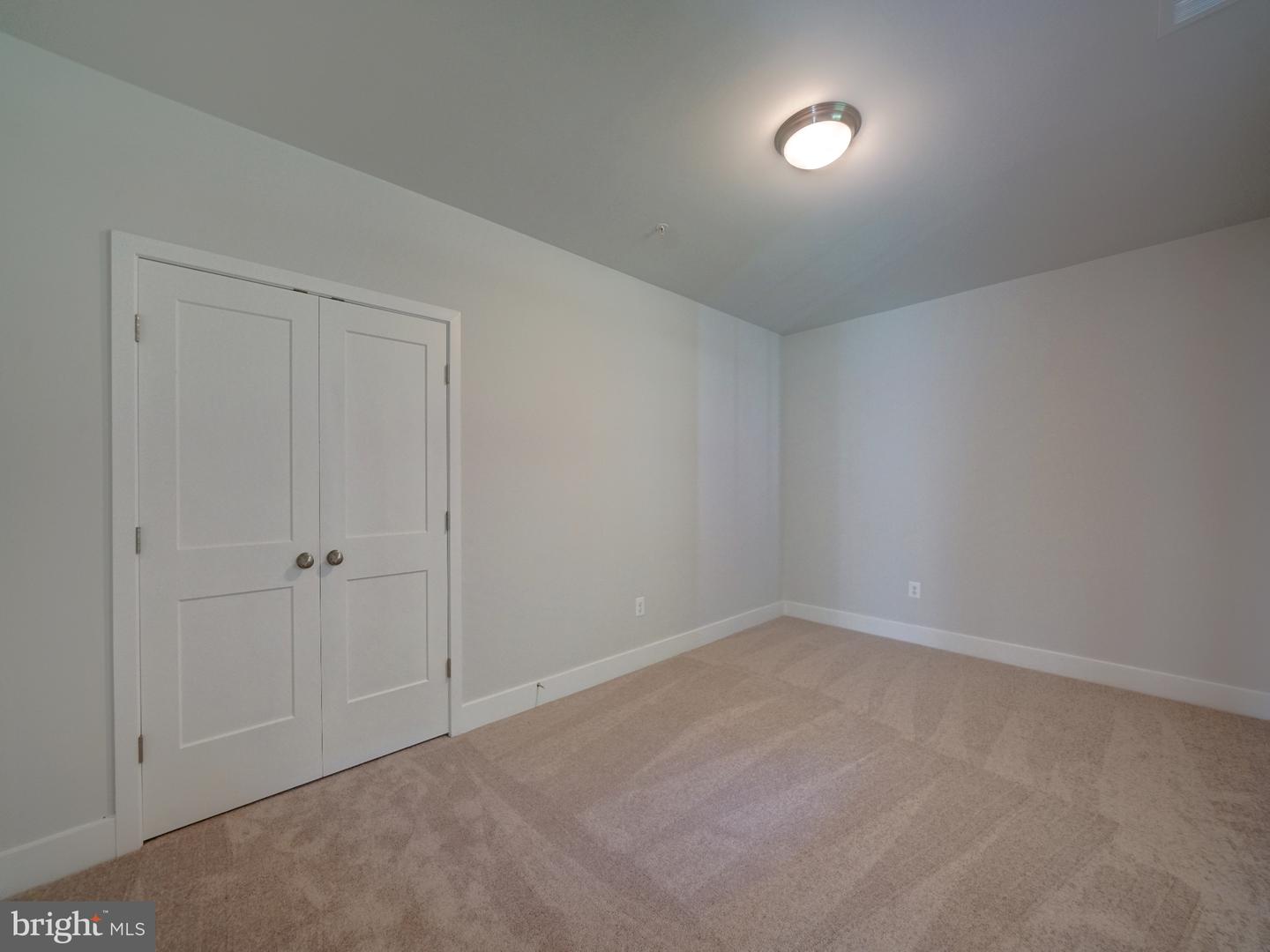 9429 Fairview Ave Property Photo 50