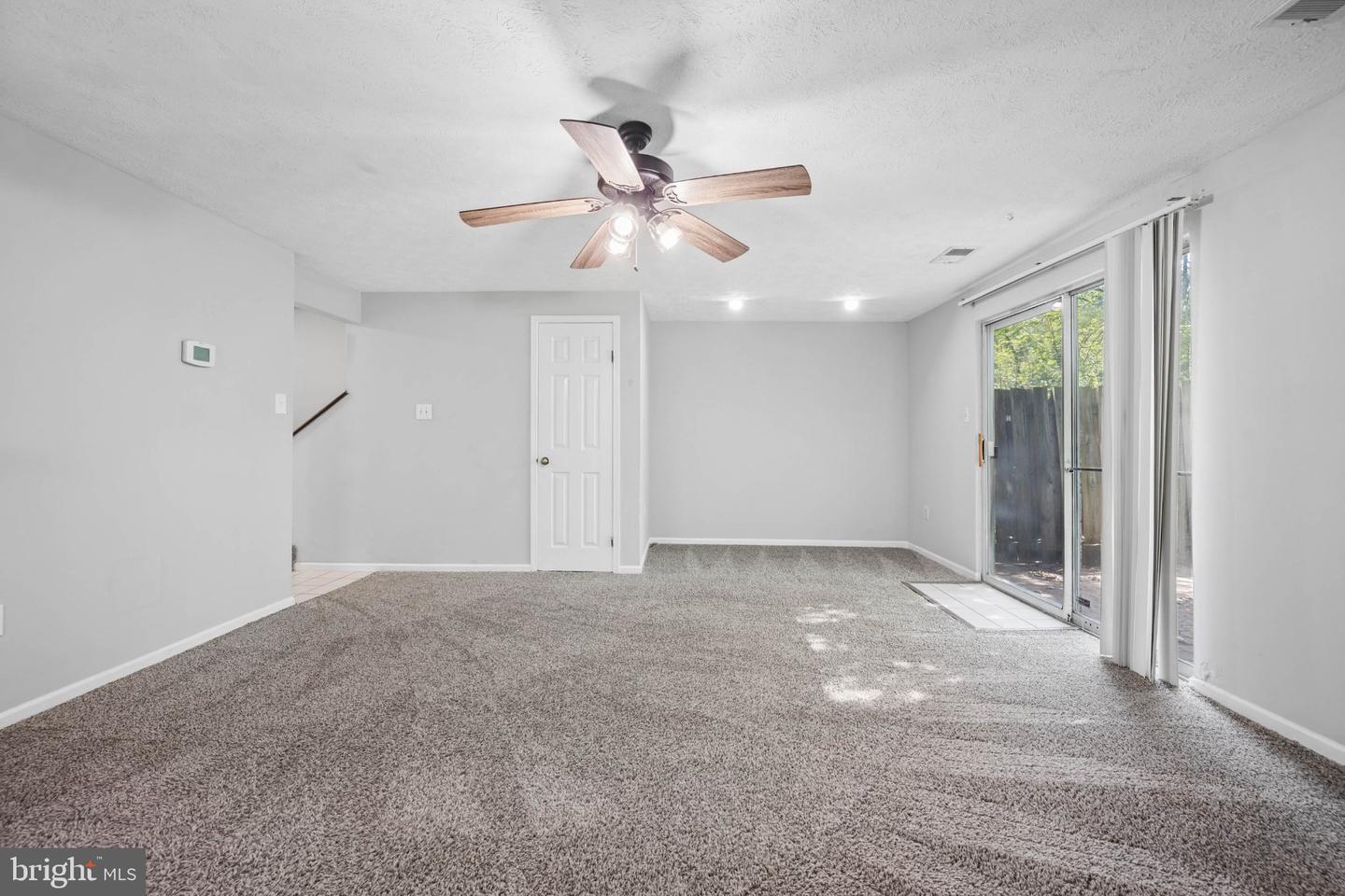 9547 Quarry Bridge Ct Property Photo 7