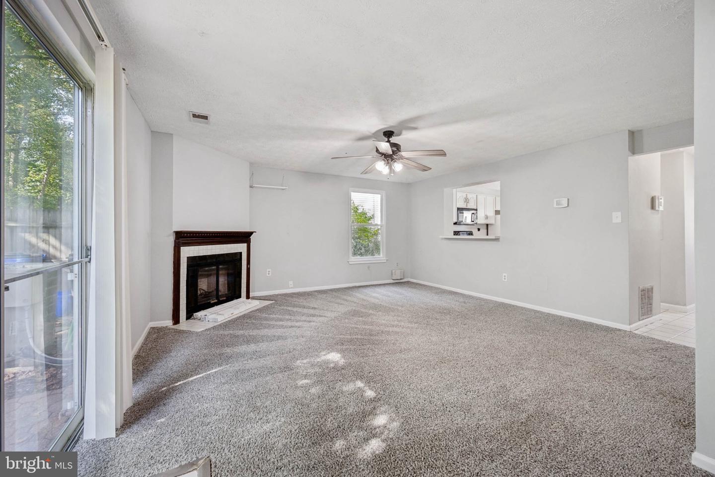 9547 Quarry Bridge Ct Property Photo 8
