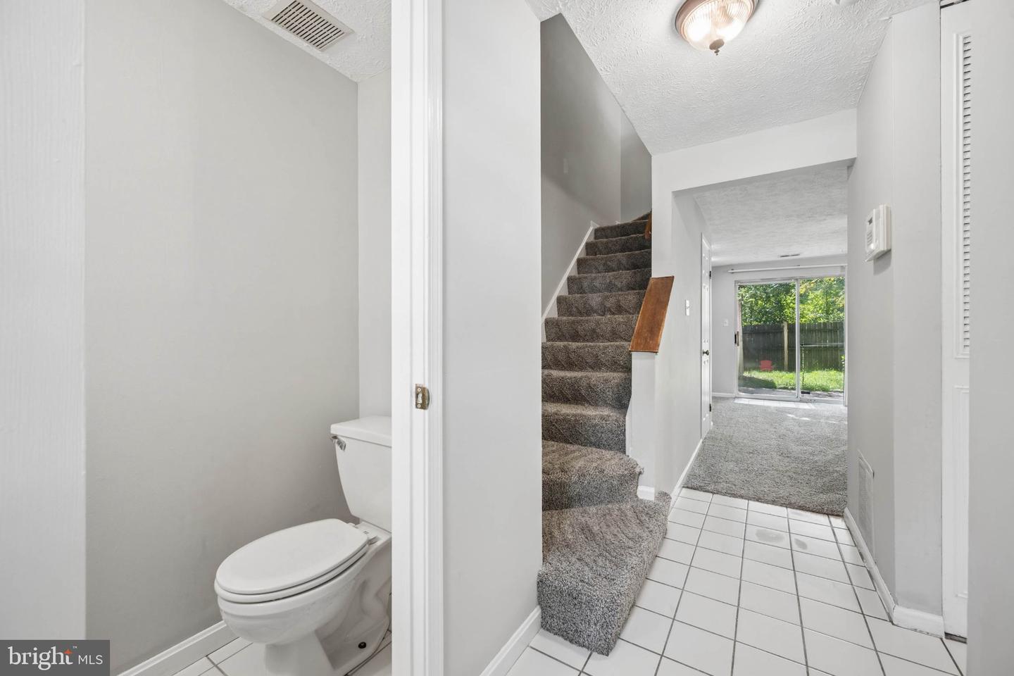 9547 Quarry Bridge Ct Property Photo 11
