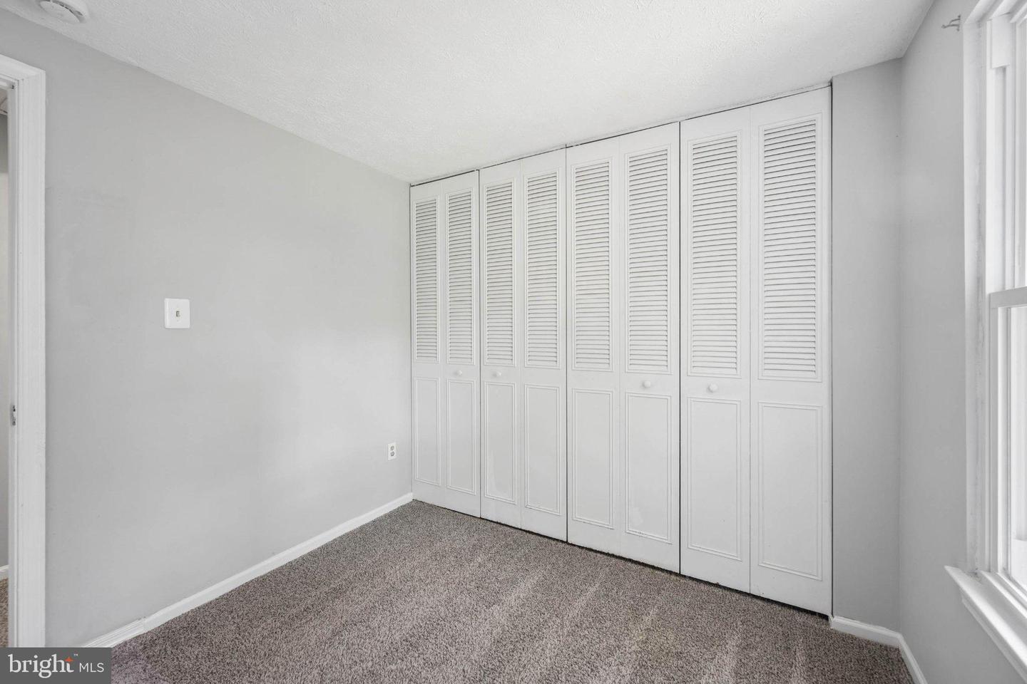 9547 Quarry Bridge Ct Property Photo 23