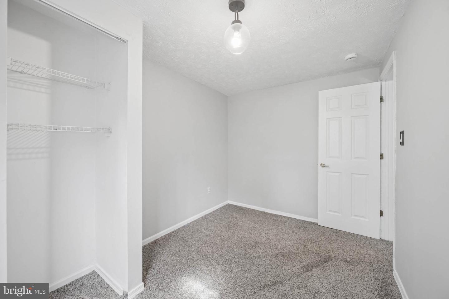 9547 Quarry Bridge Ct Property Photo 27
