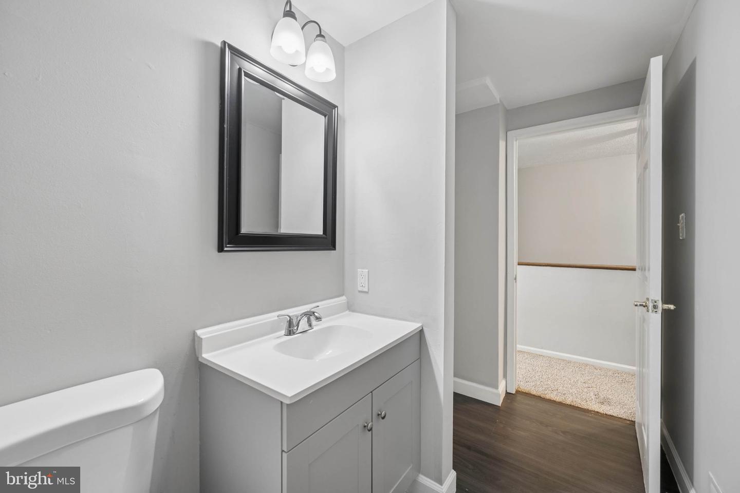 9547 Quarry Bridge Ct Property Photo 32