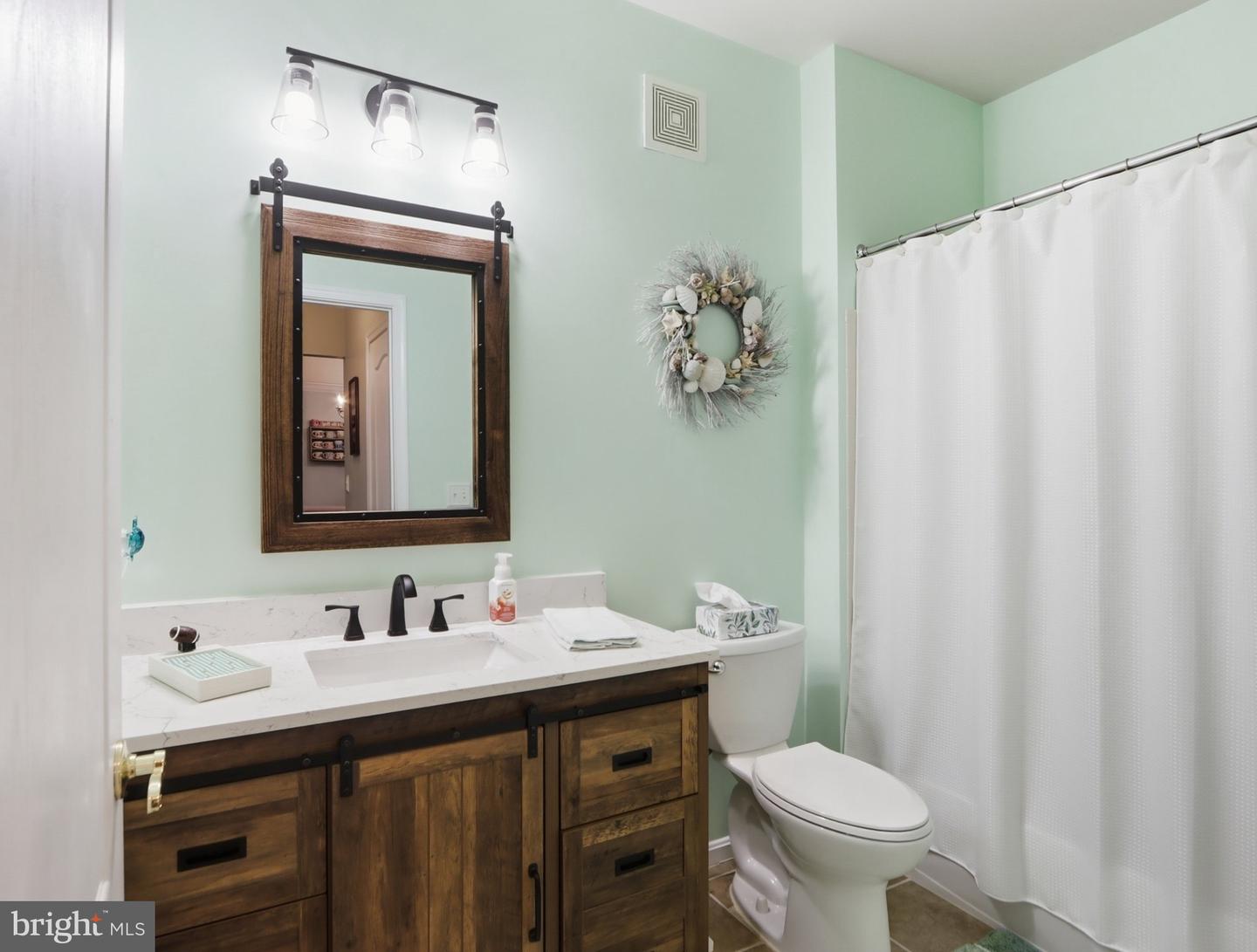 6150 Shadywood Rd #301 Property Photo 15