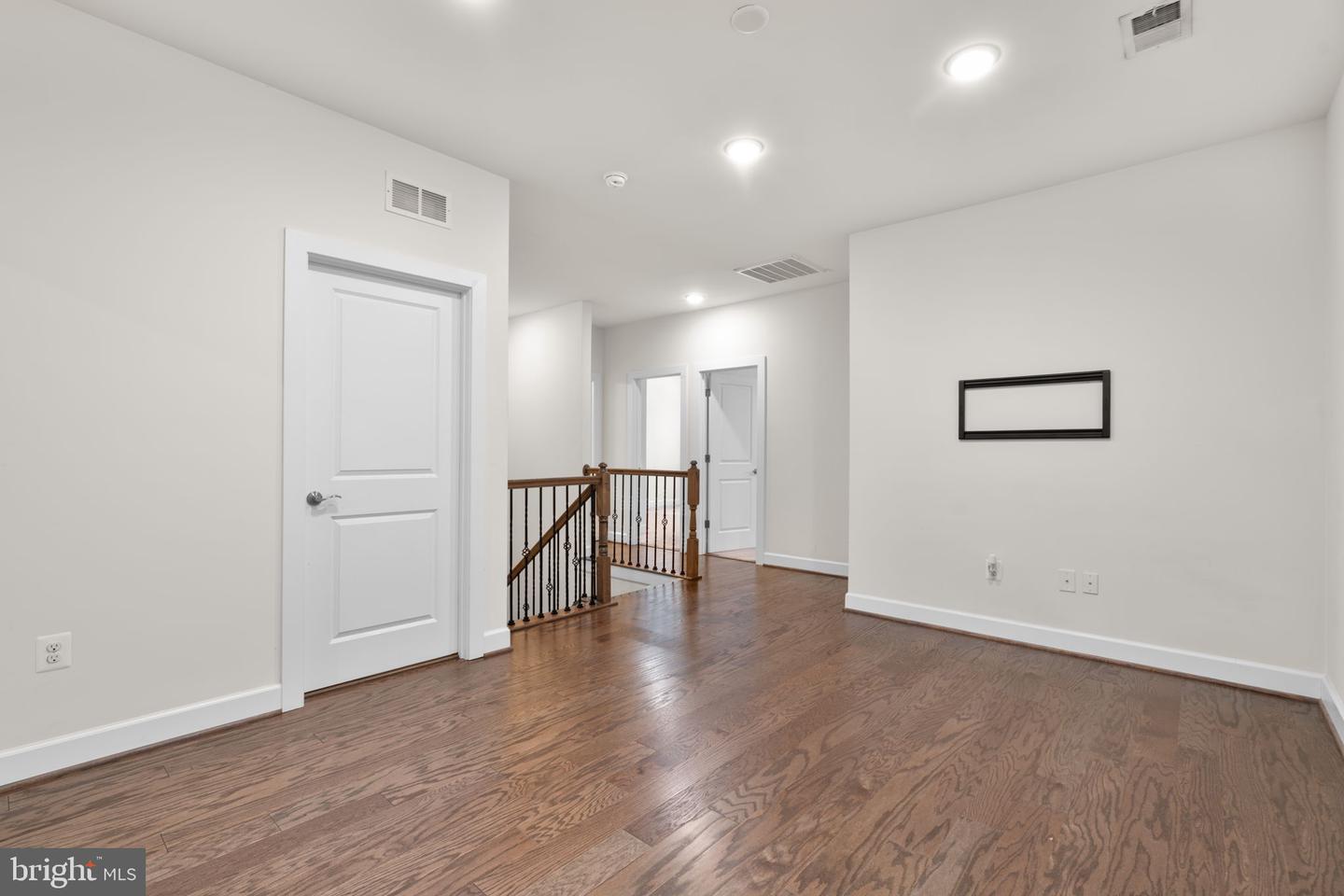 2609 Vardon Ln Property Photo 22