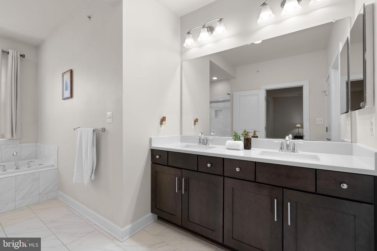 2609 Vardon Ln Property Photo 29