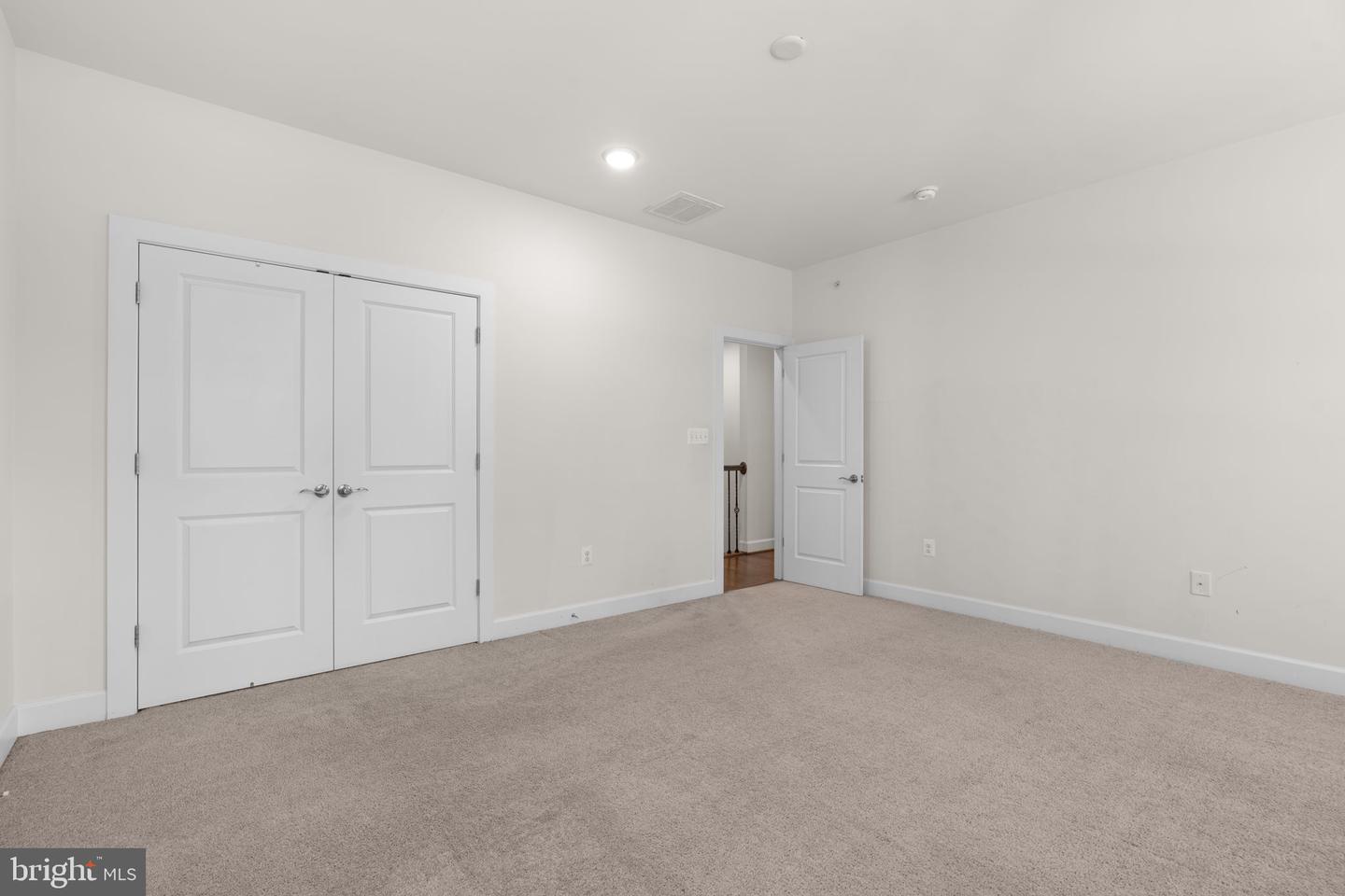 2609 Vardon Ln Property Photo 36