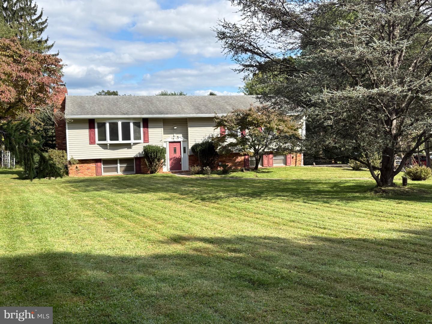 3281 Sharp Rd Property Photo 1