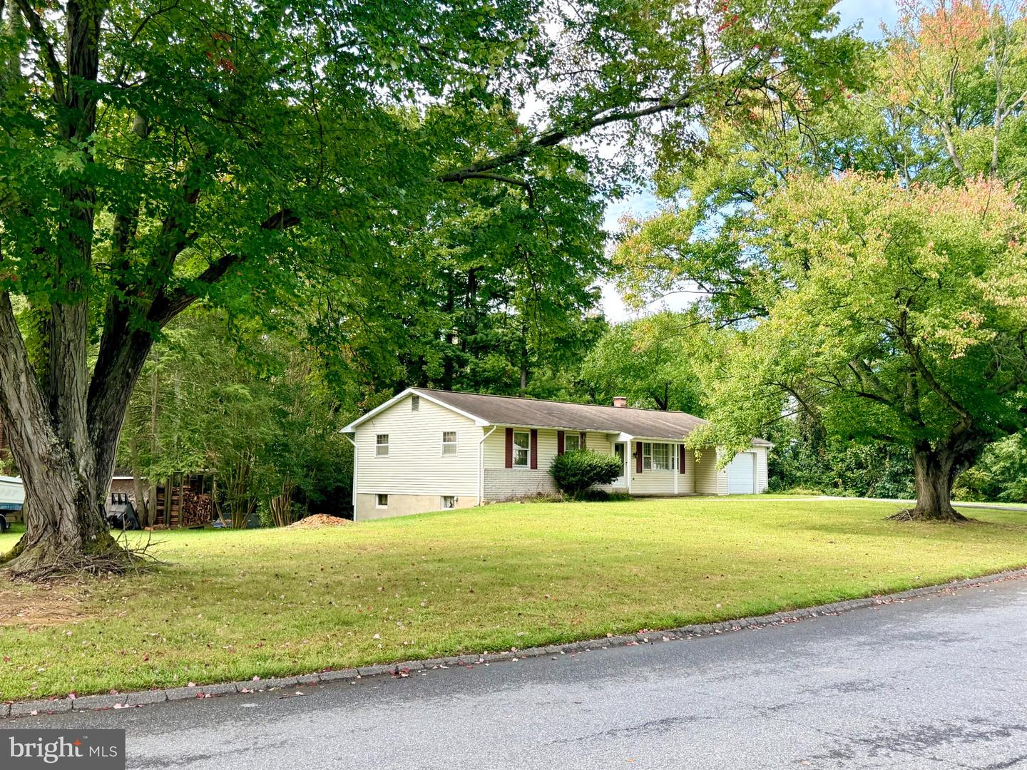2814 Southview Rd Property Photo 26