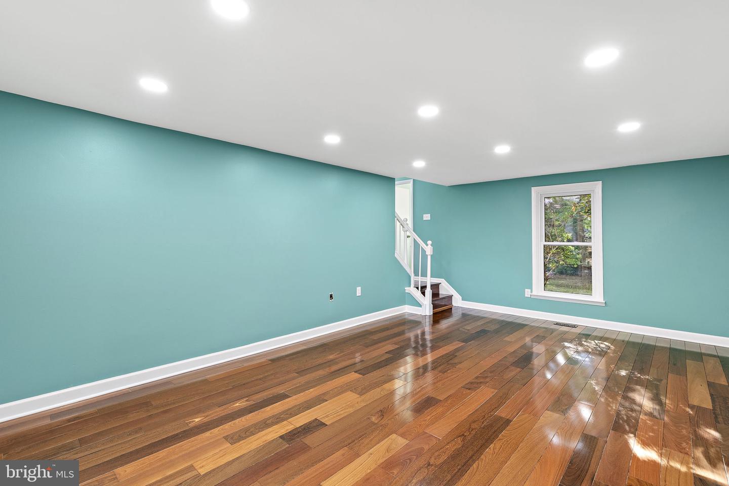 10384 Launcelot Ln Property Photo 8