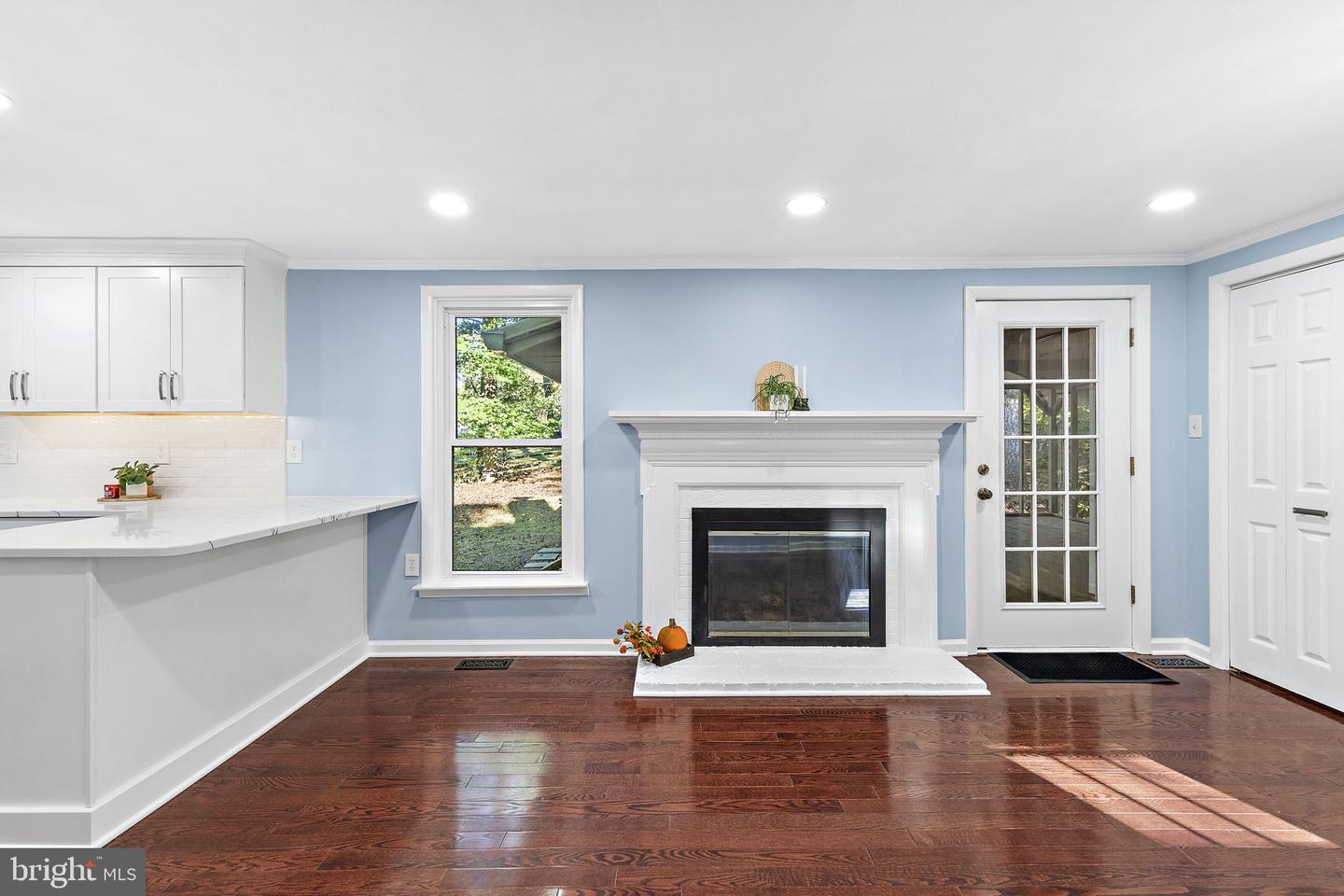 10384 Launcelot Ln Property Photo 18