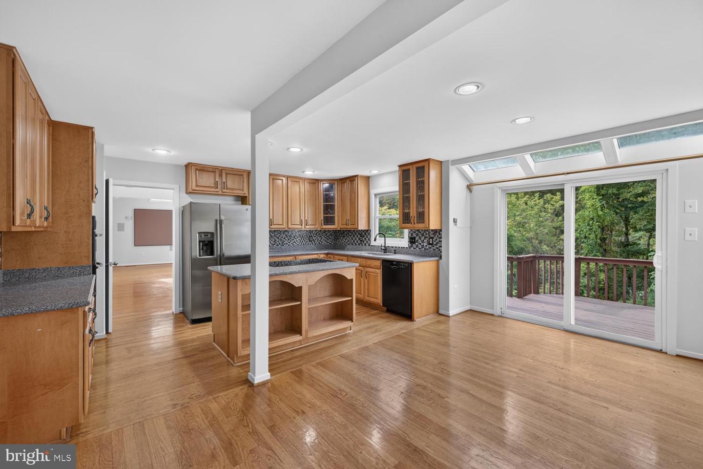 12114 Blue Flag Way Property Photo 10