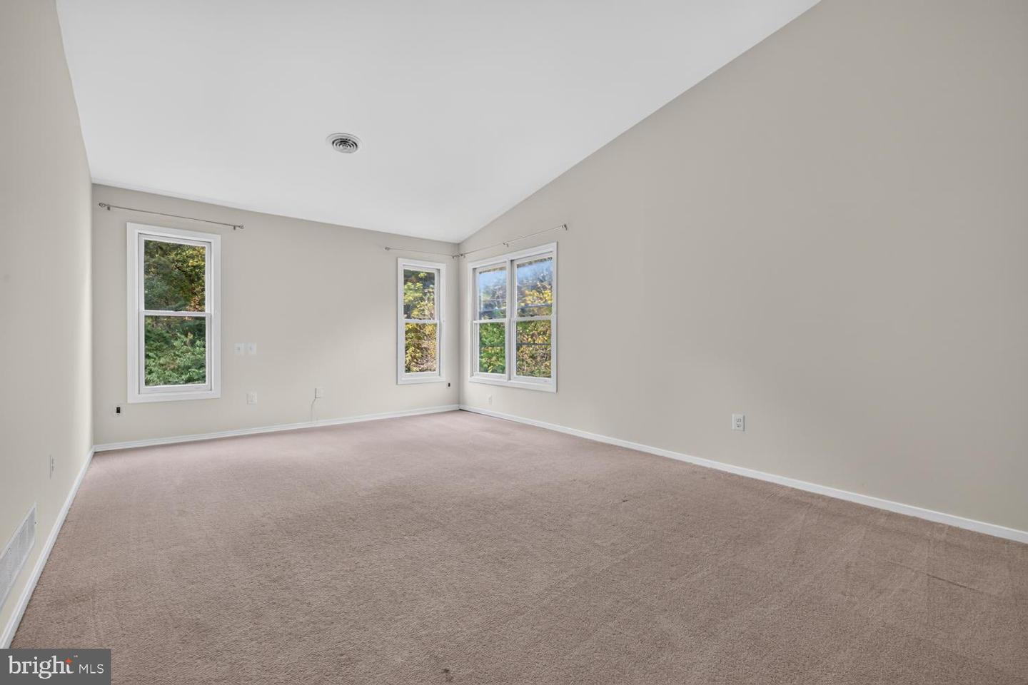 12114 Blue Flag Way Property Photo 38