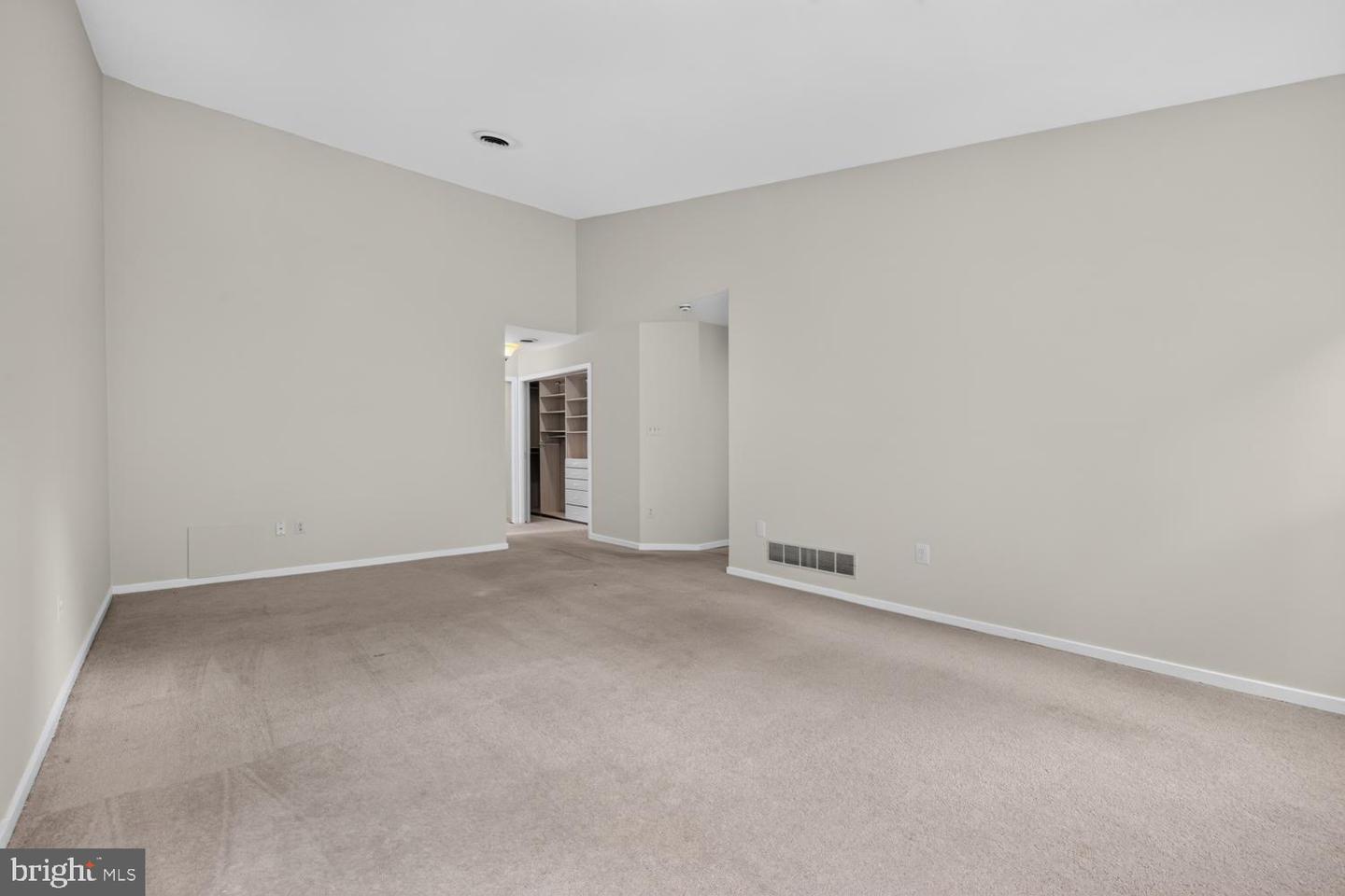 12114 Blue Flag Way Property Photo 39