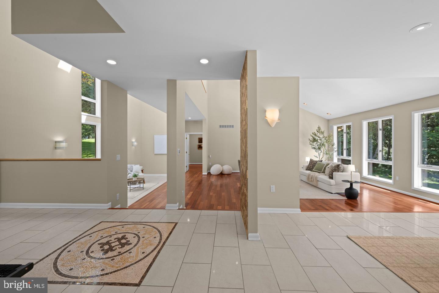 6614 Corina Ct Property Photo 8