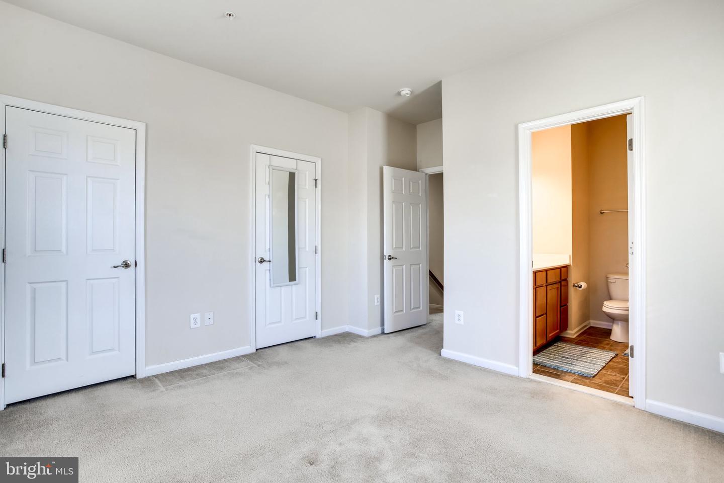 7125 Penny Ln Property Photo 3