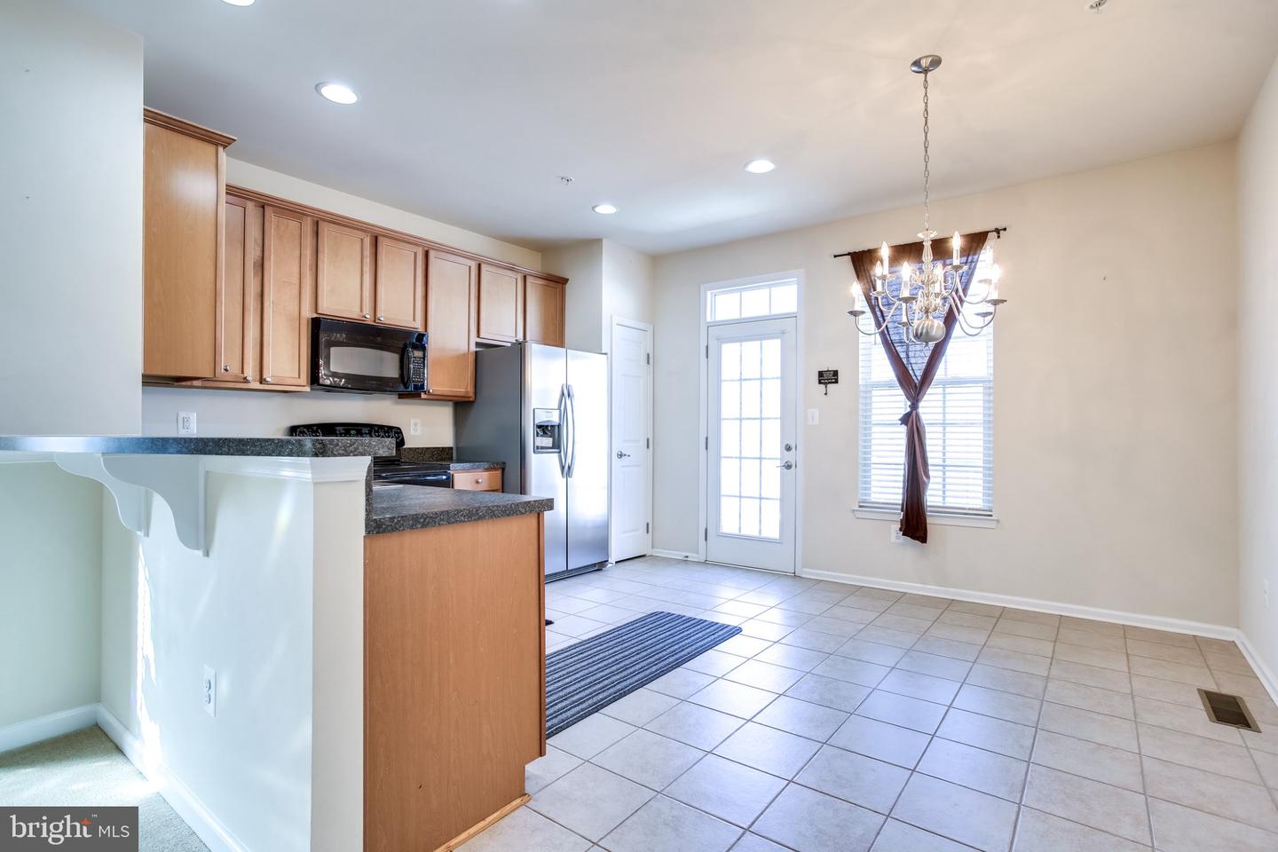 7125 Penny Ln Property Photo 6
