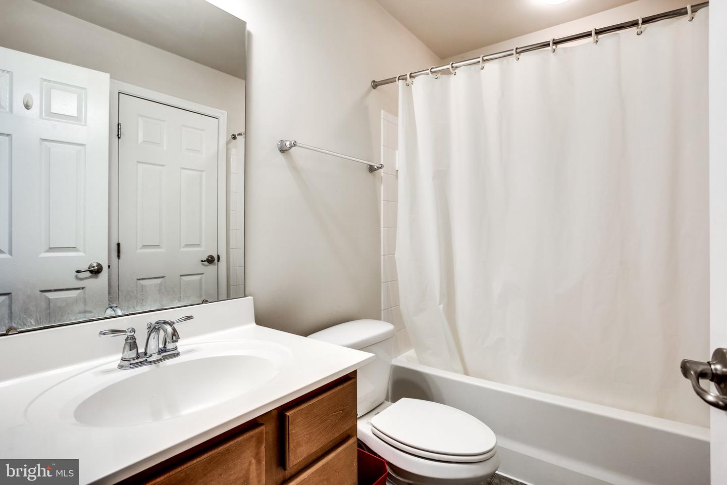 7125 Penny Ln Property Photo 16
