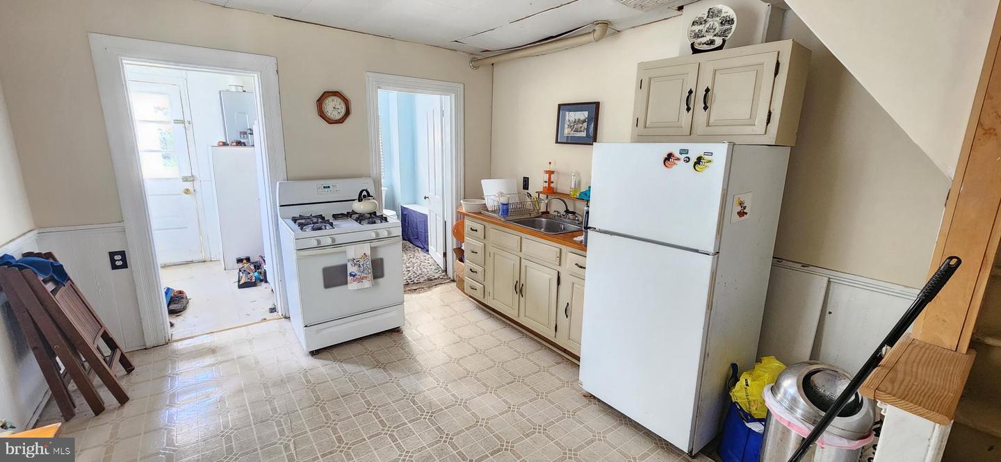 349 High St Property Photo 15