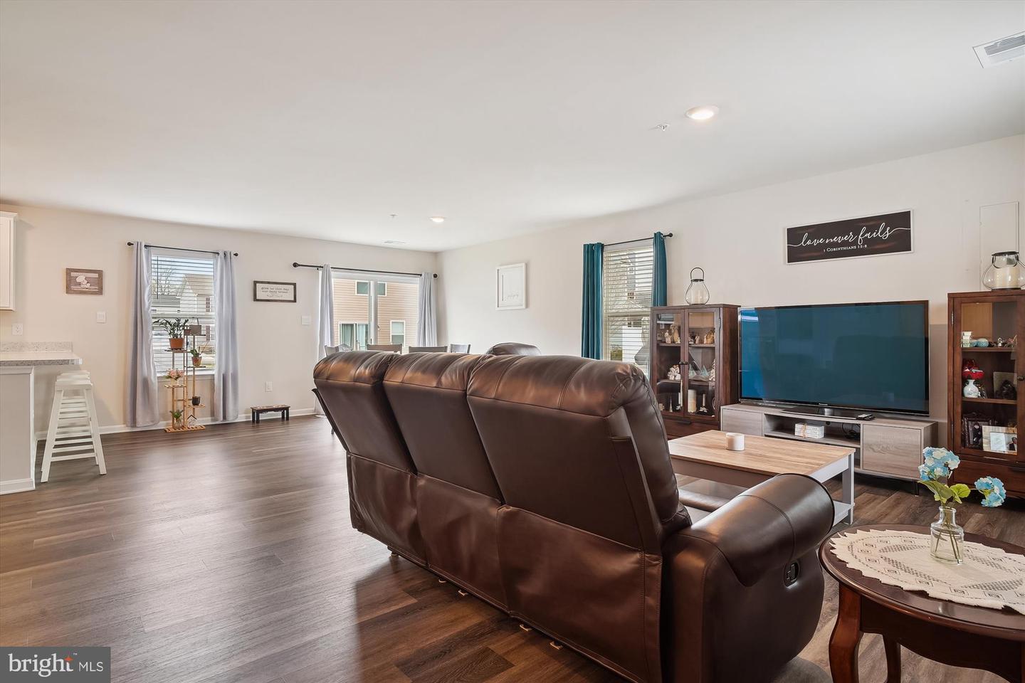 110 Flying Cloud Court Property Photo 2