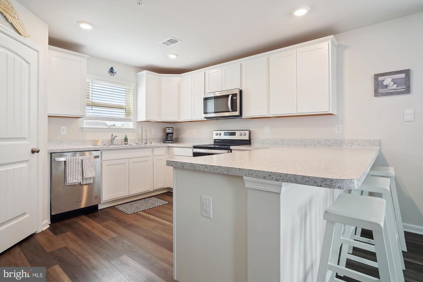 110 Flying Cloud Court Property Photo 8