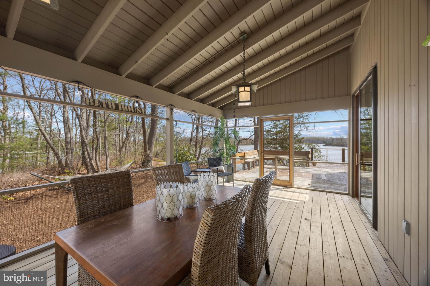 6581 Elizabeths Ln Property Photo 19