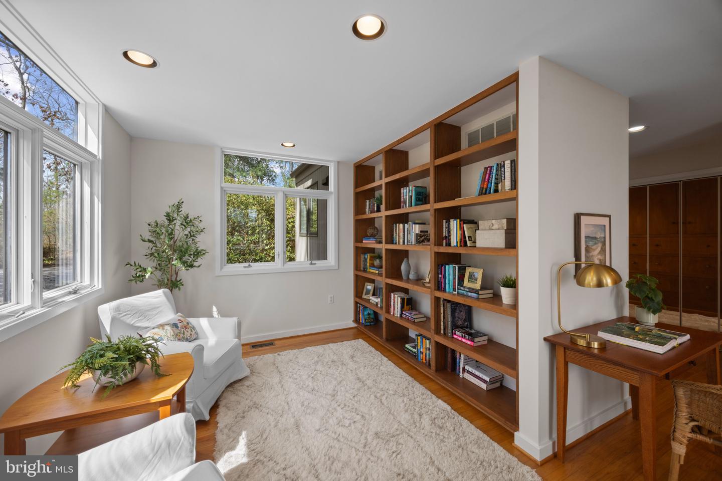 6581 Elizabeths Ln Property Photo 23