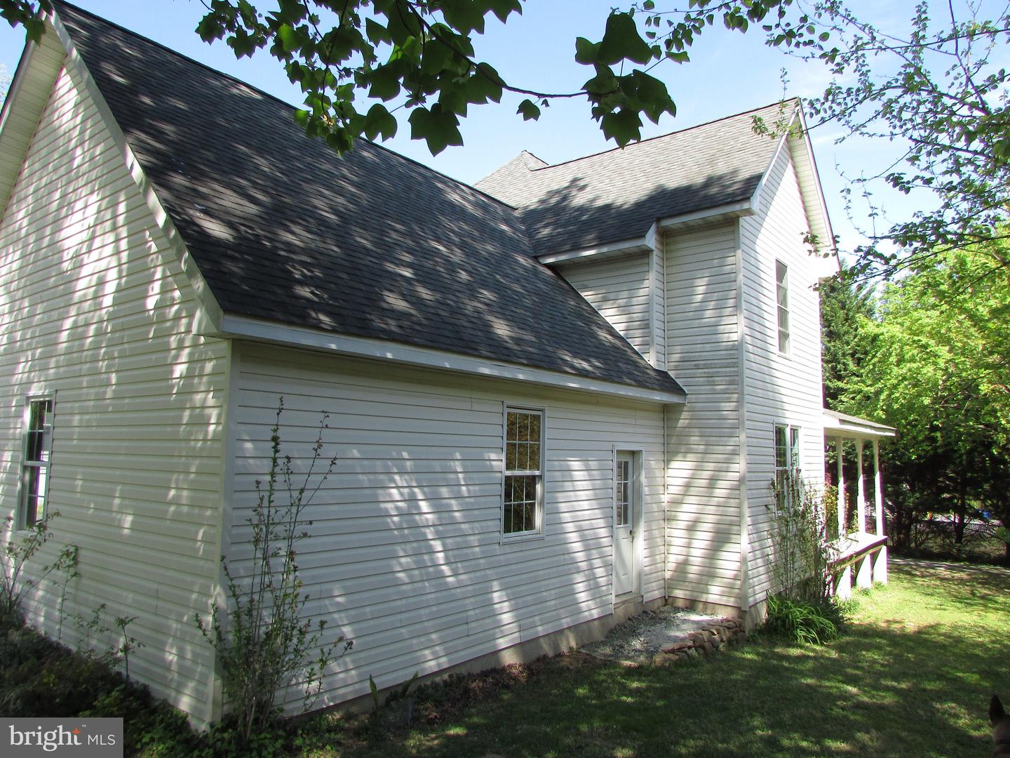 14 Third Ave Property Photo 5