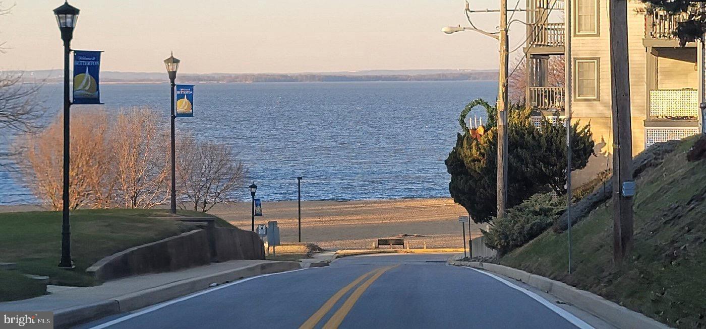 14 Third Ave Property Photo 8