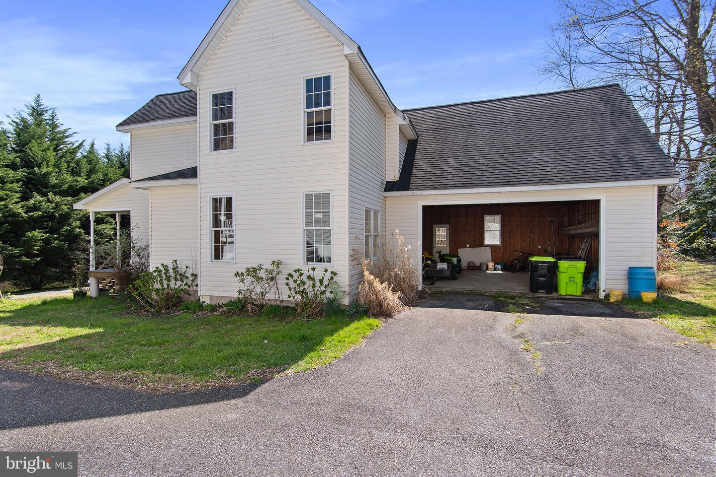 14 Third Ave Property Photo 13