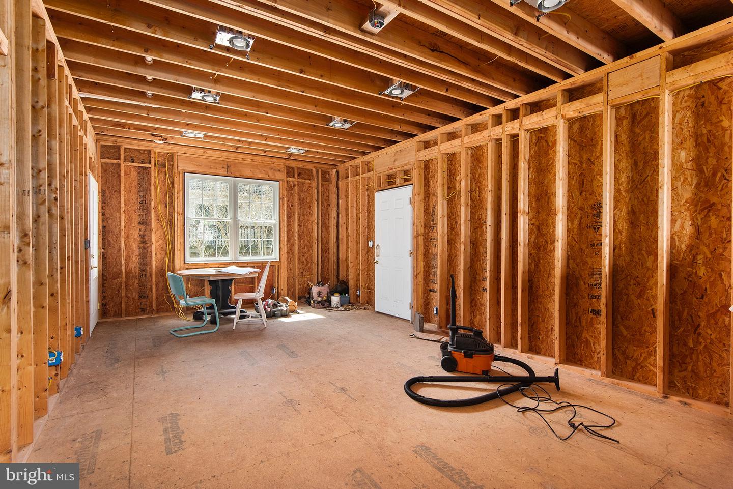 14 Third Ave Property Photo 23