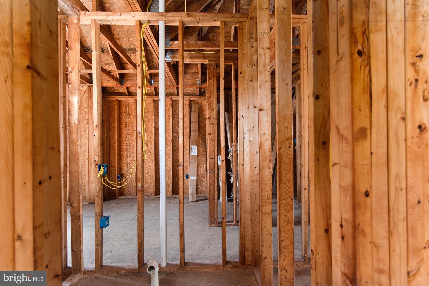 14 Third Ave Property Photo 27